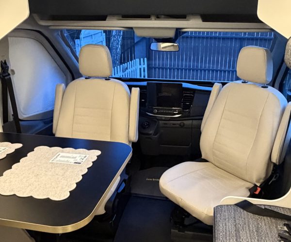 Rimor Kilig 78 Plus_salon.jpg