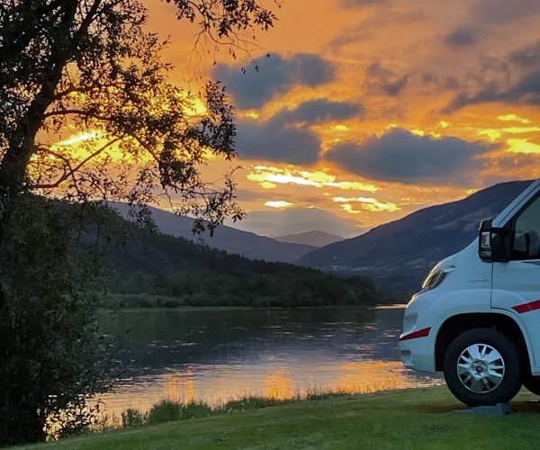 Wypożyczalnia Kamperów Warszawa